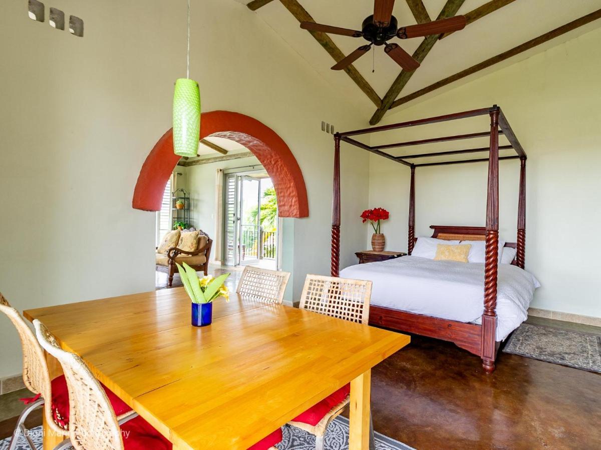 Almond Tree Hotel Resort โคโรซอล ภายนอก รูปภาพ